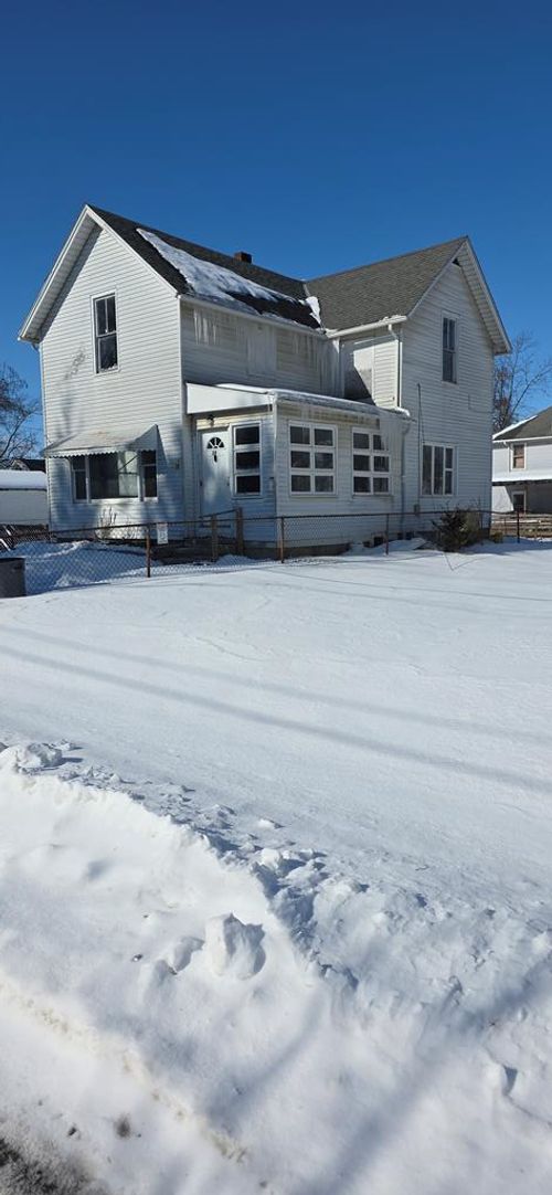 28 W Blanche St, Mansfield, OH, 44907-1202 | Card Image