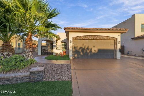 804 Caterick St, El Paso, TX, 79928-1804 | Card Image