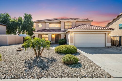 10617 W Daley Ln, Peoria, AZ, 85383-1756 | Card Image