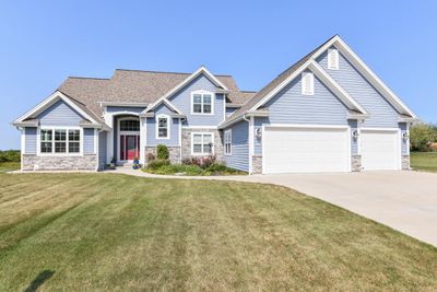 3236 Drumlin Drive, House other with 4 bedrooms, 2 bathrooms and null parking in HARTFORD WI | Image 1