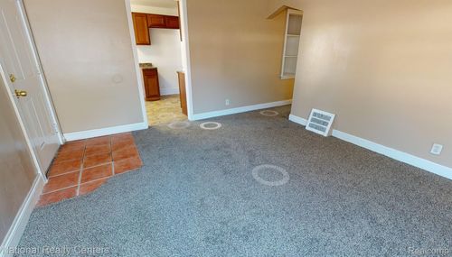 19720 Asbury Park, Detroit, MI, 48235-2407 | Card Image