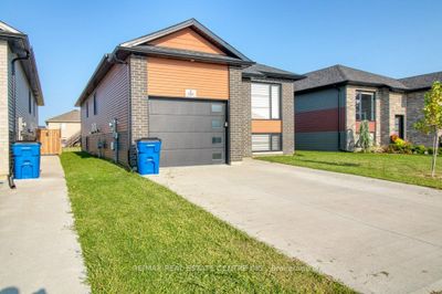 191 Moonstone Cres, House other with 2 bedrooms, 3 bathrooms and 3 parking in Chatham ON | Image 2