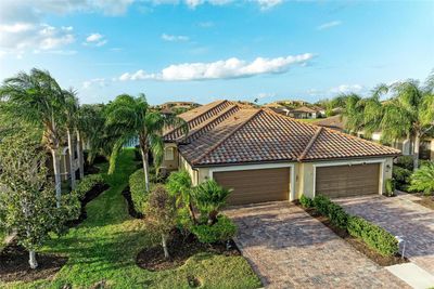 6607 Candlestick Drive, House other with 2 bedrooms, 2 bathrooms and null parking in Bradenton FL | Image 1