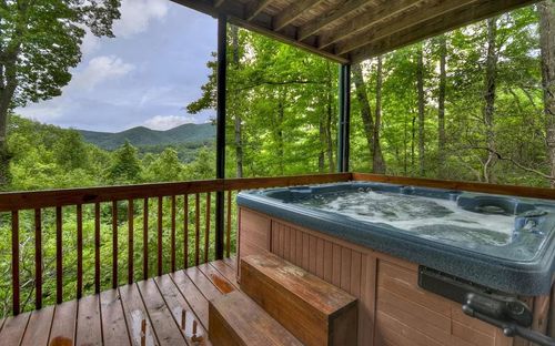 515 Amy Creek Cir, Ellijay, GA, 30540 | Card Image