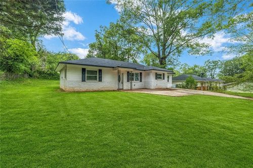 305 S 18th St, Griffin, GA, 30224-4036 | Card Image