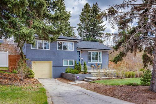 28 Calandar Rd Nw, Calgary, AB, T2L0P6 | Card Image