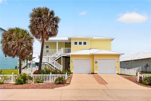 223 Keewaydin Ln, Port Aransas, TX, 78373-4809 | Card Image