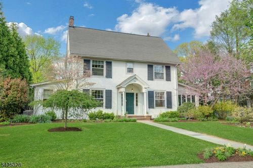 59 Elston Rd, Montclair, NJ, 07043-1923 | Card Image