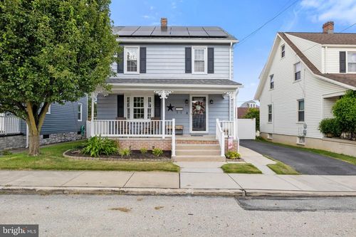 616 Locust St, HANOVER, PA, 17331-2715 | Card Image