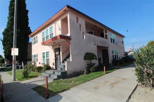 11325 California Ave, Lynwood, CA, 90262-3350 | Card Image