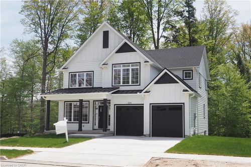 220 Jeffrey Pl, Kitchener, ON, N2C0C2 | Card Image