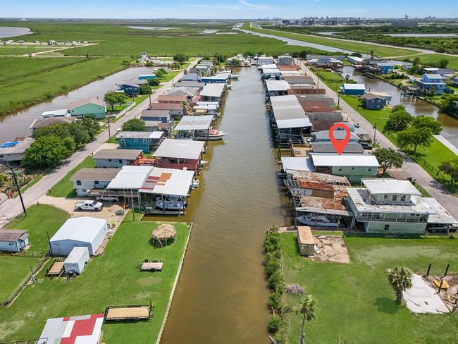 518 Marine Way, House other with 2 bedrooms, 2 bathrooms and 1 parking in Freeport TX | Image 34