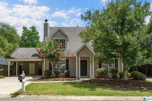 205 Brookhollow Dr, Pelham, AL, 35124-1899 | Card Image