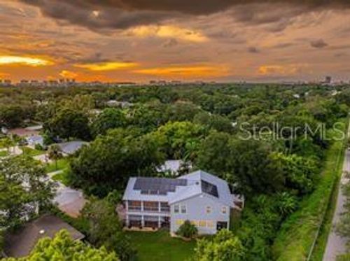 321 Barbara Cir, BELLEAIR, FL, 33756-1042 | Card Image