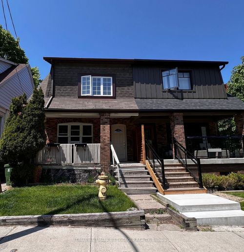 180 Eastwood Rd, Toronto, ON, M4L2E3 | Card Image