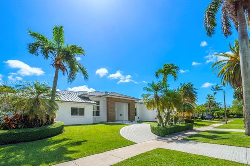 15501 Sw 77th Ave, Palmetto Bay, FL, 33157-2491 | Card Image