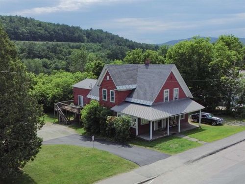 207 Main Street, Littleton, NH, 03561 | Card Image