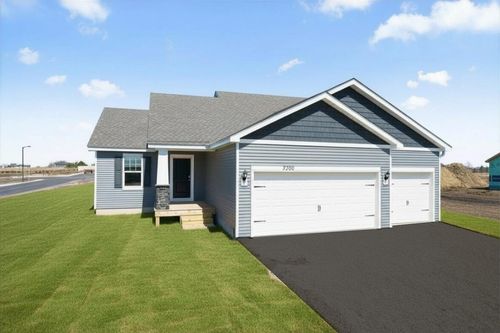 7300 Imperial Way, Elko New Market, MN, 55020 | Card Image