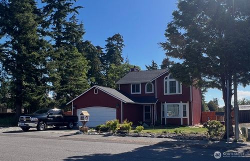 624 Nw Lateen St, Oak Harbor, WA, 98277-4488 | Card Image