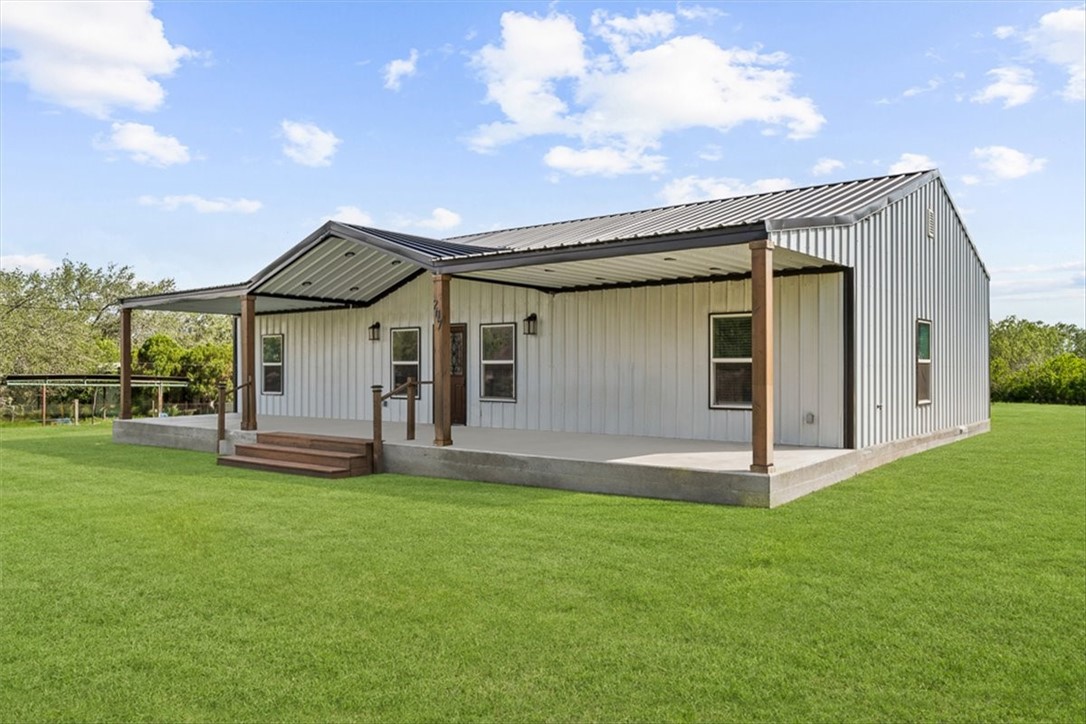 Residential in George West 4