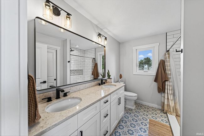 9061 E Hatchery Rd, House other with 3 bedrooms, 2 bathrooms and null parking in Syracuse IN | Image 18