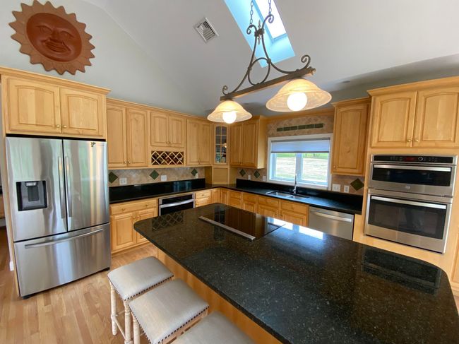 352 Pine Hill Rd, House other with 5 bedrooms, 5 bathrooms and null parking in Hollis NH | Image 18
