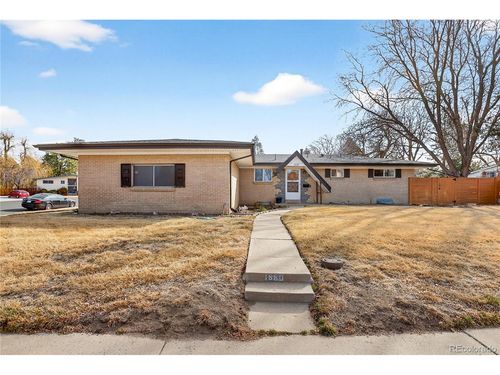 1880 S Monaco Street Pkwy, Denver, CO, 80224-2171 | Card Image