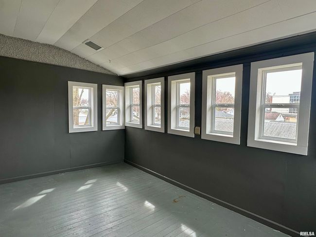 811 7 Th Ave S, House other with 3 bedrooms, 2 bathrooms and null parking in Clinton IA | Image 21