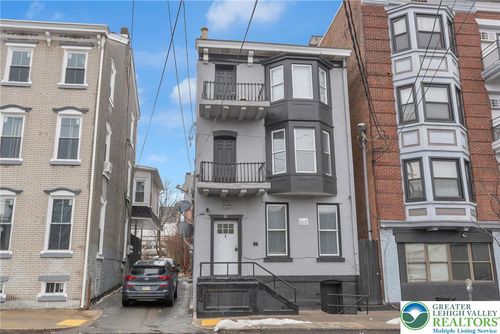 611 W Turner St, Allentown, PA, 18102-4138 | Card Image