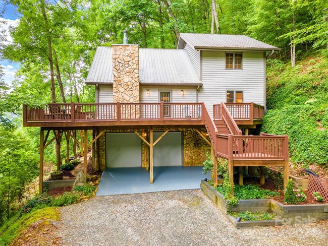 639 Deer Ridge Rd, House other with 2 bedrooms, 3 bathrooms and null parking in Bryson City NC | Image 28