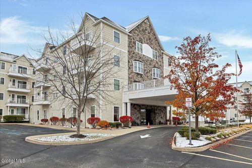 apt-106-8 Wall St, Clifton Park, NY, 12065-3886 | Card Image