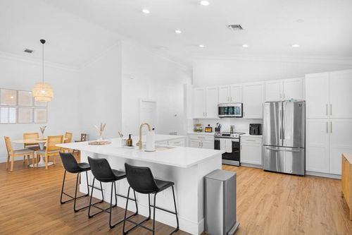 2887 N Bight, West Palm Beach, FL, 33411-5914 | Card Image