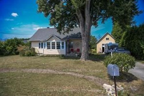 13039 Riverside Dr, Morrisburg, ON, K0C1X0 | Card Image
