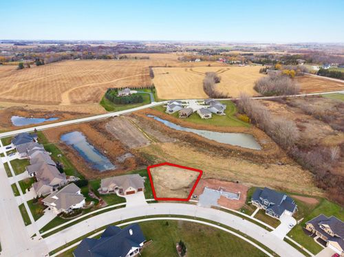 6666 N Headwall Circle, APPLETON, WI, 54913 | Card Image