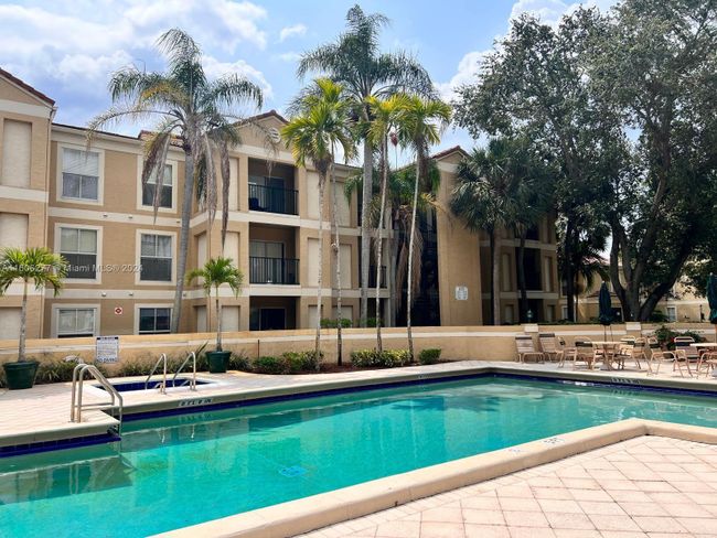 APT-1236 - 733 Riverside Dr, Condo with 1 bedrooms, 1 bathrooms and null parking in Coral Springs FL | Image 30