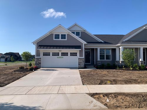 135-7605 Brook Villa Ct, Allendale, MI, 49401-9820 | Card Image