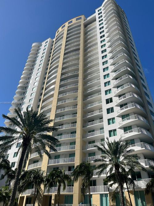 unit-208w-1745 E Hallandale Beach Blvd, Hallandale Beach, FL, 33009-4662 | Card Image