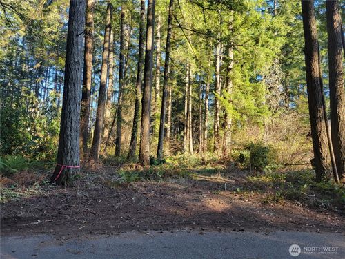 13807 Pinehurst Ln Nw, Gig Harbor, WA, 98329-4634 | Card Image