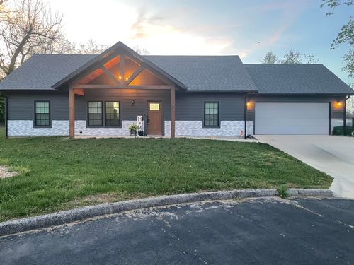 803 Robin Road Road, Mountain Grove, MO, 65711 | Card Image