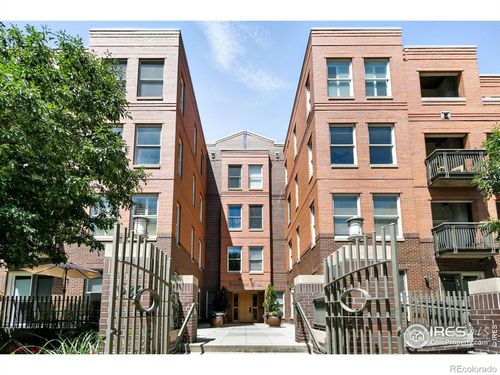 apt-207-1631 N Emerson St, Denver, CO, 80218-1477 | Card Image