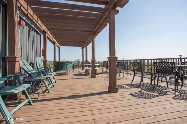 roof top deck | Image 22