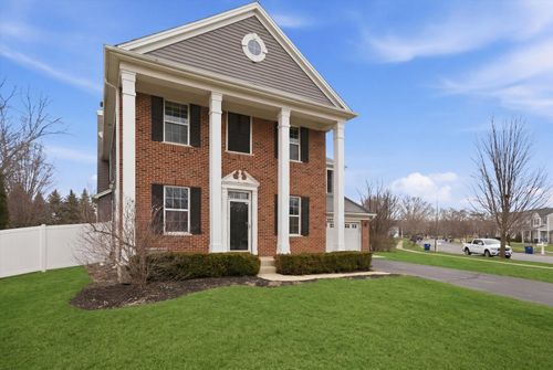 217 Sunbury Dr, St. Charles, IL, 60175-4642 | Card Image