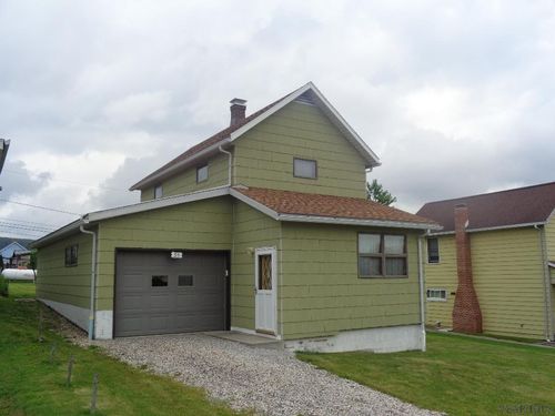 35 Fourth, Cairnbrook, PA, 15924 | Card Image
