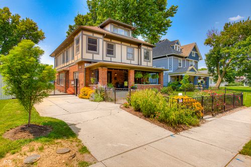 2528 Broadway St, Indianapolis, IN, 46205-4240 | Card Image