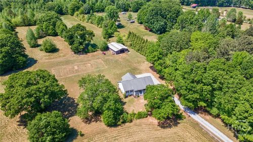 1221 Barber Creek Rd, Statham, GA, 30666-3109 | Card Image