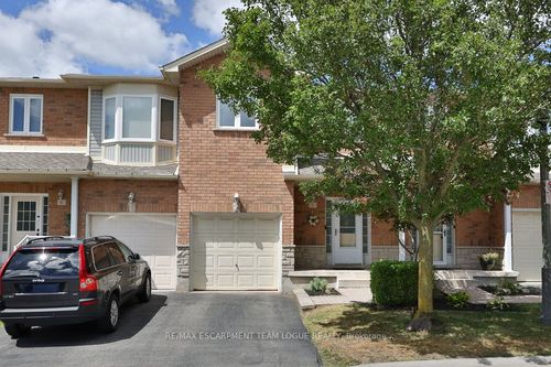 7-2229 Walkers Line, Burlington, ON, L7M4X4 | Card Image