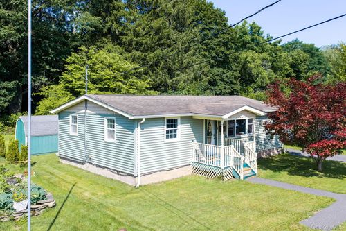 75 Erie St, Port Jervis, NY, 12771-2704 | Card Image