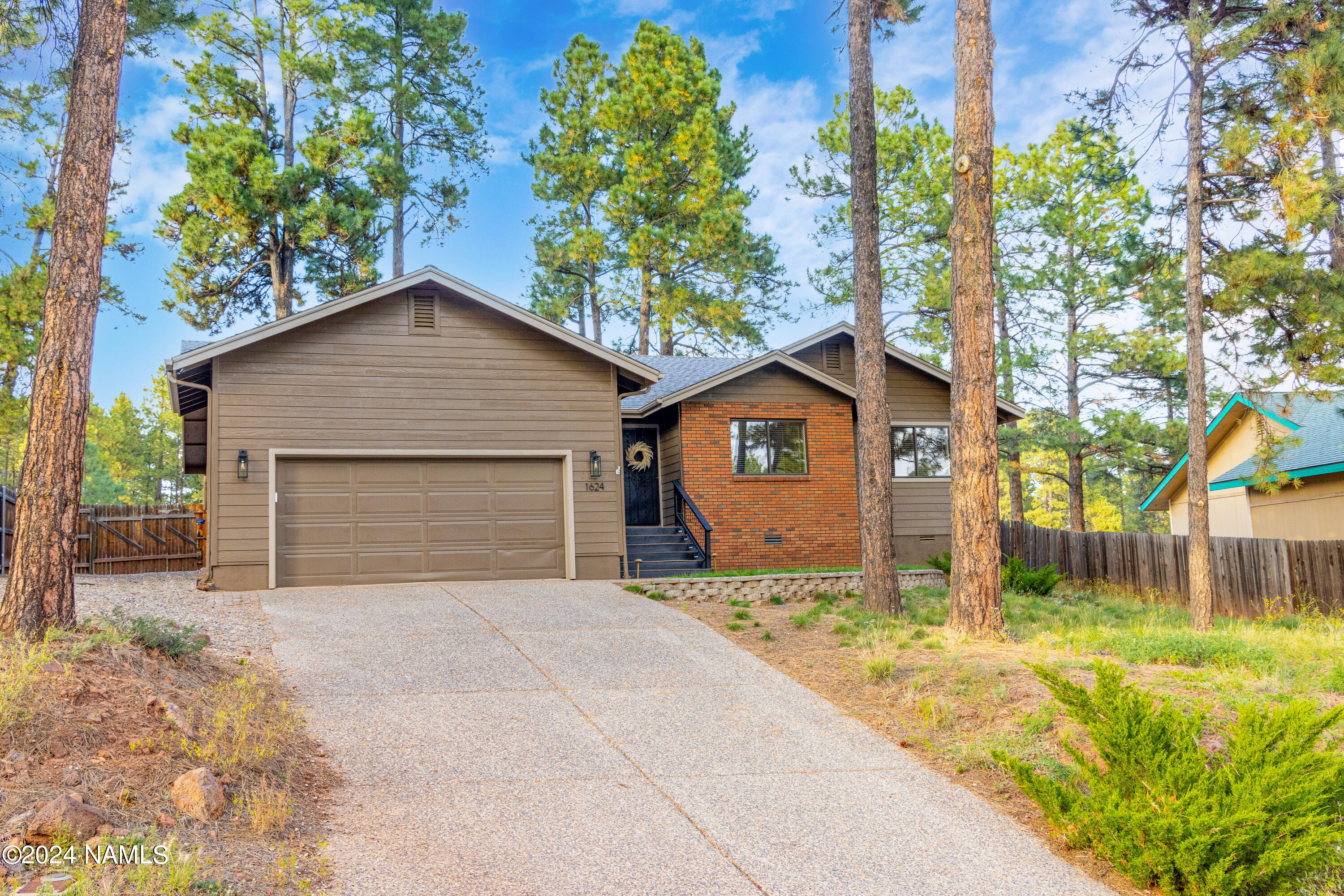Ashley Way, Flagstaff, AZ 86005
