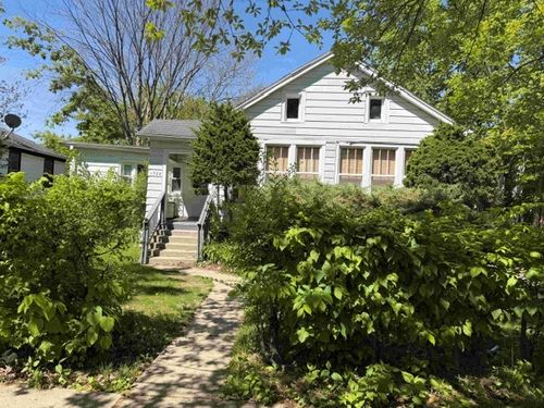 1728 Brown Avenue, Evanston, IL, 60201 | Card Image