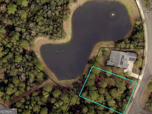 106 Storey Ave, Saint Mary's, GA, 31558-4397 | Card Image
